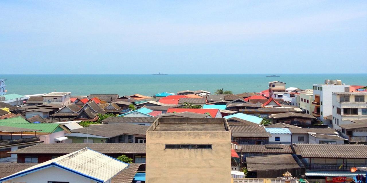 Hub Hua Hin 57 Hotel Exterior photo