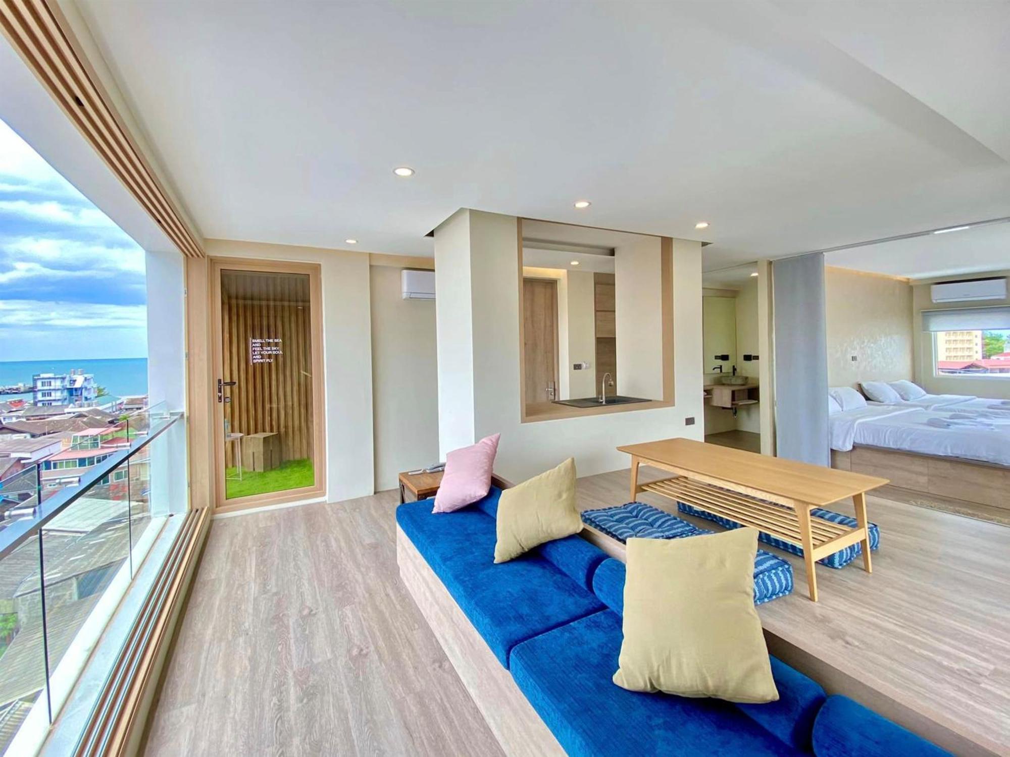 Hub Hua Hin 57 Hotel Exterior photo