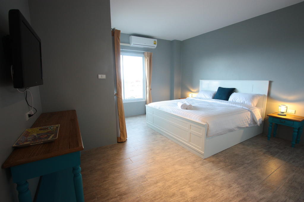 Hub Hua Hin 57 Hotel Exterior photo